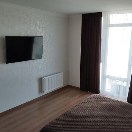 Vip Квартира Жк Київ Скай Рівненська, 4 Lutsk Ngoại thất bức ảnh